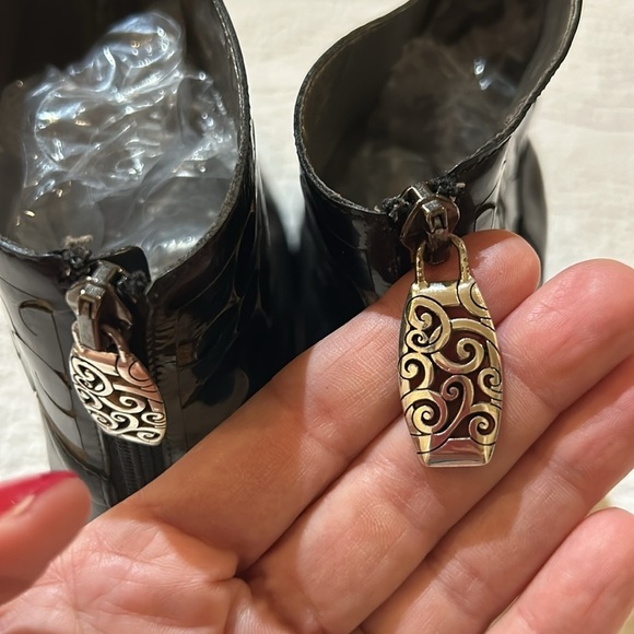 Brighton Trick Leather Ankle Boots. 8.5 - Picture 5 of 13